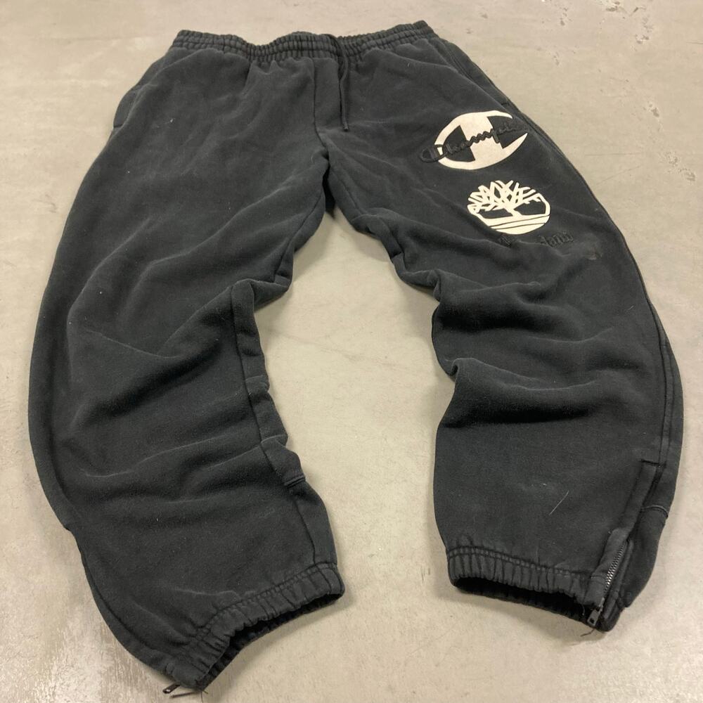 Timberland x champion baggy sweatpants 36x29